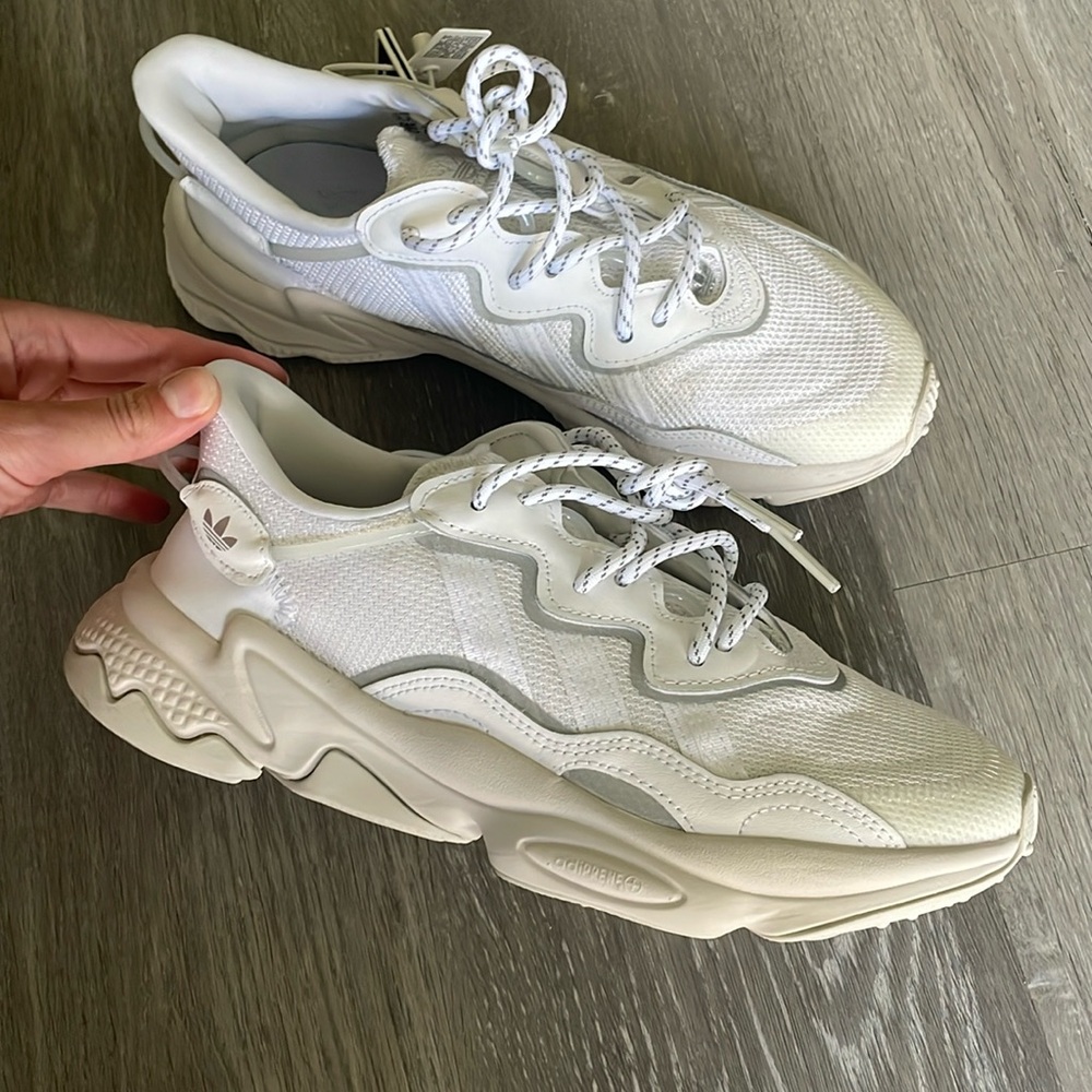 ADIDAS ozweego
